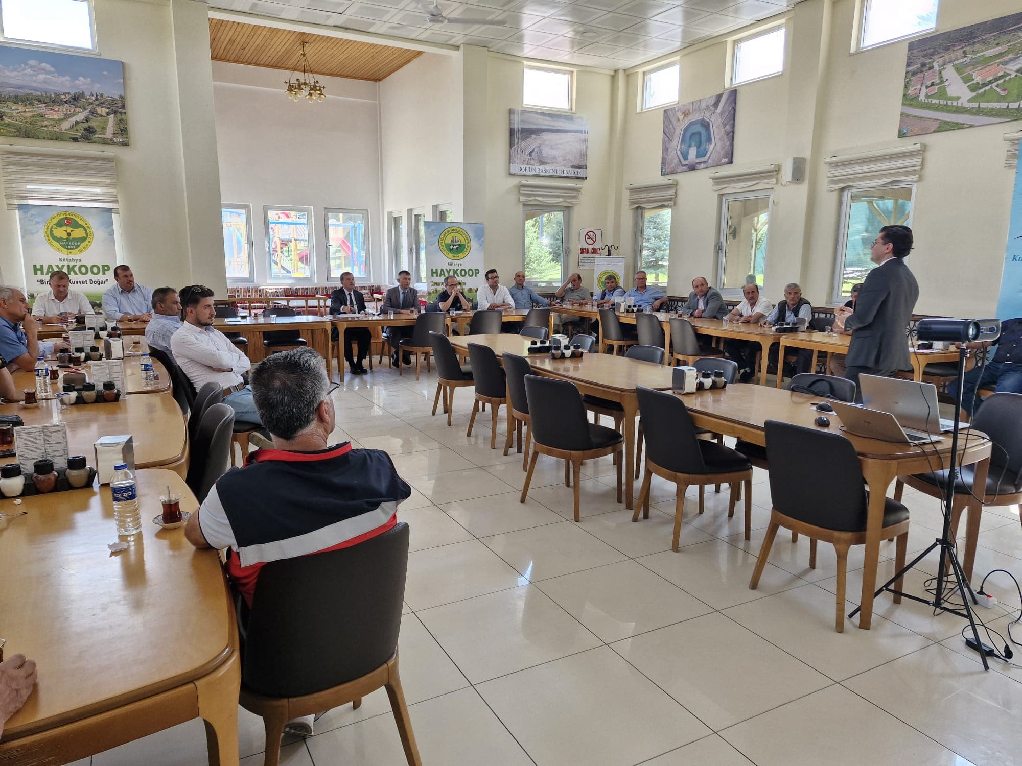 Kütahya Bölgesi Hayvancılık Kooperatifleri Birliği Üyelerine Ajans Destekleri Anlatıldı